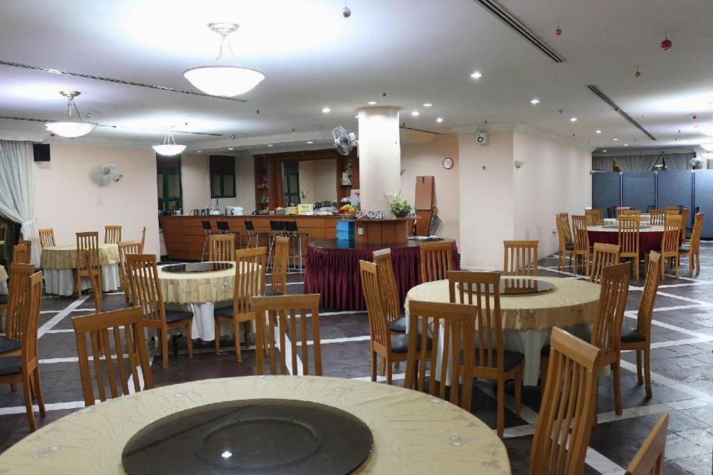 Stallions Suite Penang Jelutong Bagian luar foto