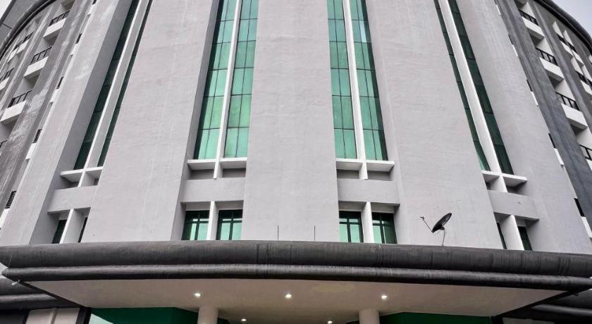 Stallions Suite Penang Jelutong Bagian luar foto
